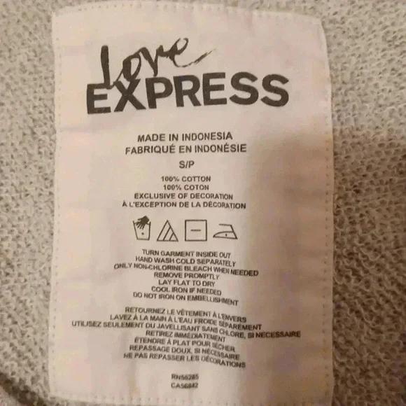 -- Short sleeve sweater with sparkles - Picture 7 of 7